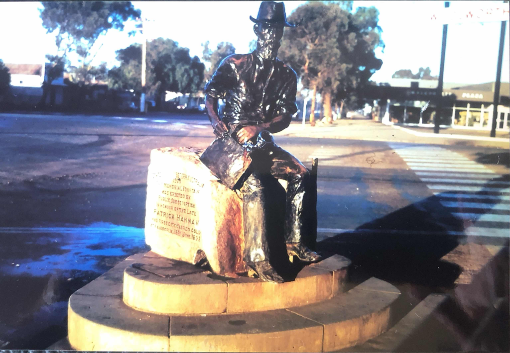 Kalgoolie Statue